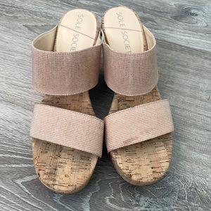 Sole society pale pink/nude wedge sandal size 7.5